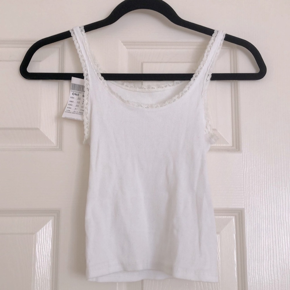 Brandy Melville John Galt White Lace Tank Top